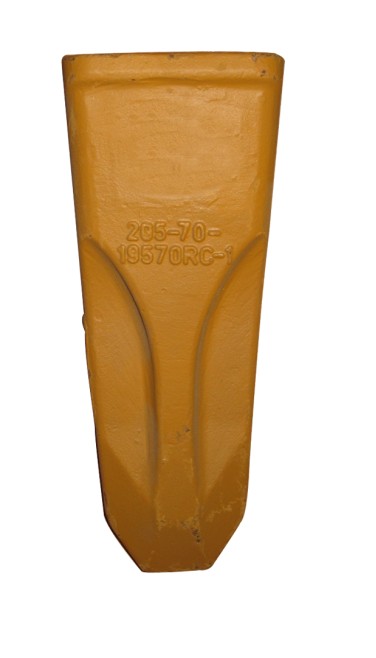 PC200RC bucket teeth.jpg